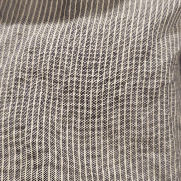 American Eagle Boyfriend Shirt - Picture 5 of 8